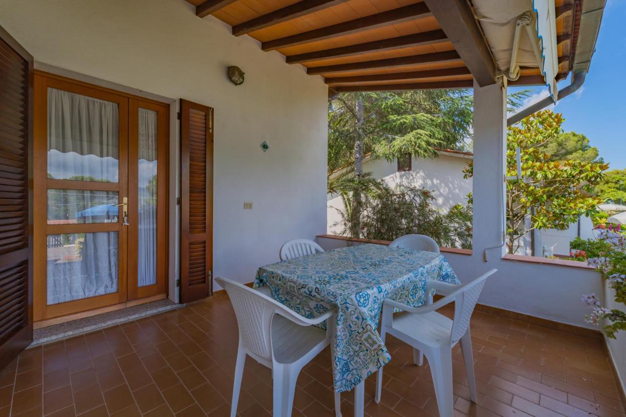 Residence Baia Delle Grazie Casa Morcone Eksteriør billede
