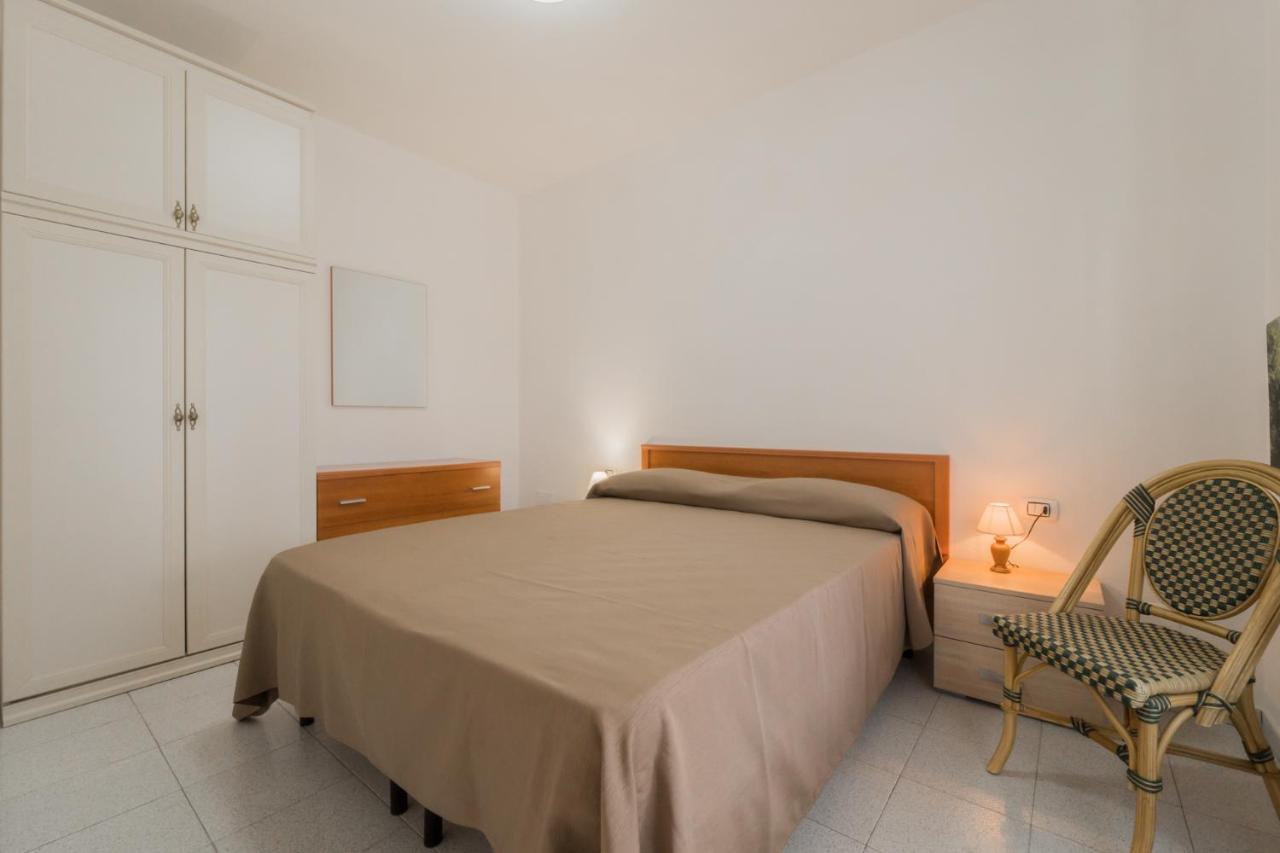 Residence Baia Delle Grazie Casa Morcone Eksteriør billede