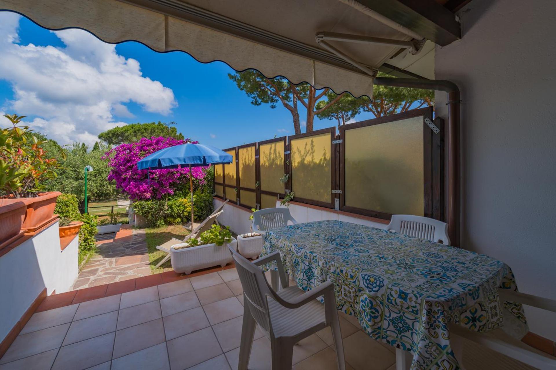 Residence Baia Delle Grazie Casa Morcone Eksteriør billede
